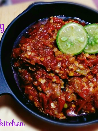 Cara Mudah Menyiapkan Resep #Sambal terasi goreng pedasnya bikin nagih yang Uenak Anti Ribet, Mantap Sekali