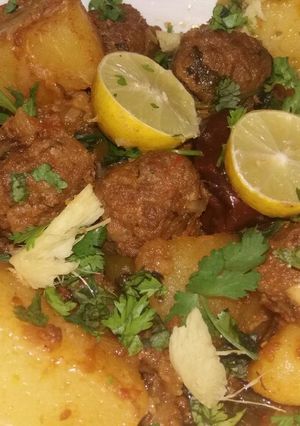 A picture of Kofta karai.