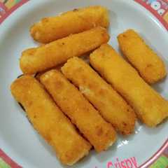 รูปของ Keju Crispy, Cemilan Balita Praktis & Bergizi