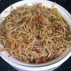 A picture of Hakka Noodles.
