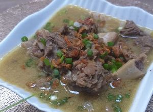Foto resep Sop Konro Makasar, Gurih, Dagingnya empuk Walaupun Tanpa Preato