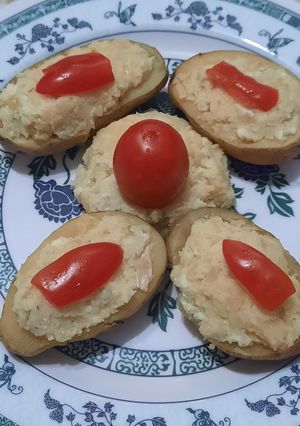 Una foto de Papines rellenos con queso azul