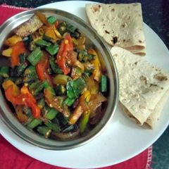 A picture of Bhindi Do pyazza.
