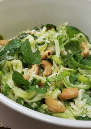 Foto de Espaguete-salada de abobrinha