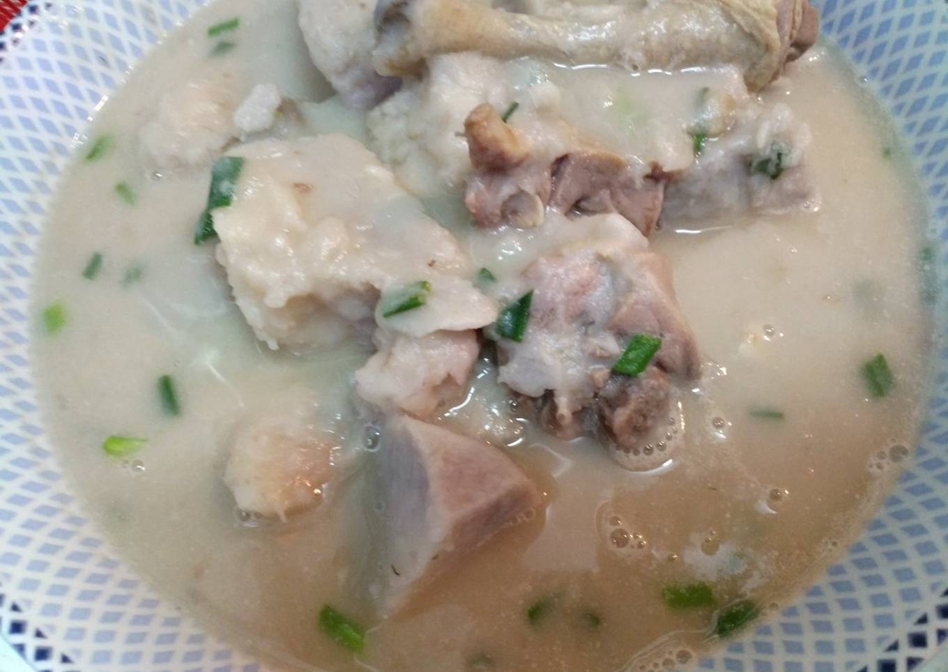 Asinan bebek masak talas