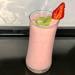 A picture of Tri Colour Strawberry Shake.
