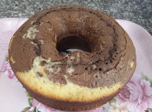صورة لوصفة كيك بالحليب والشوكولا (marble cake)