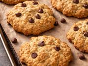 Una foto de galletas de avena y mandarina