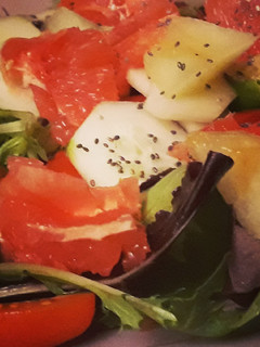 Una foto de Ensalada de melón y pomelo