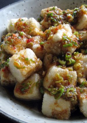 A picture of Fried Tofu With Spicy Garlic Sauce.
