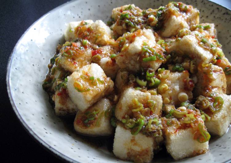 Steps to Make Fried Tofu With Spicy Garlic Sauce