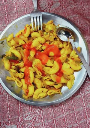 पास्ता (pasta recipe in Hindi) रेसिपी मुख्य फोटो