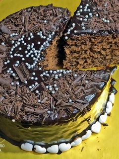 A picture of चॉकलेट ट्रफल केक(Chocolate truffle cake recipe in hindi).
