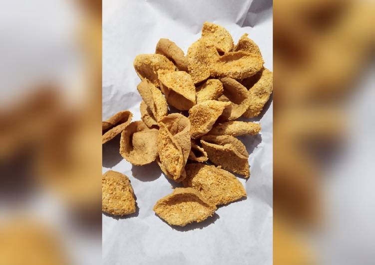 Bagaimana Membuat Keripik Kulit Tahu yang Bikin Ngiler