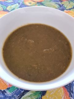 Una foto de Sopa de acelgas, zanahoria y tomate