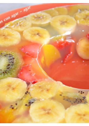 Una foto de Aspic de frutas con agar - agar (Thermomix)