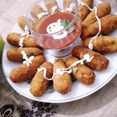 A picture of Potato crispy costume.