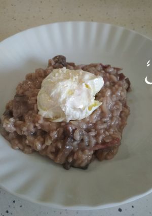 Una foto de Risotto de Setas con huevo escalfado