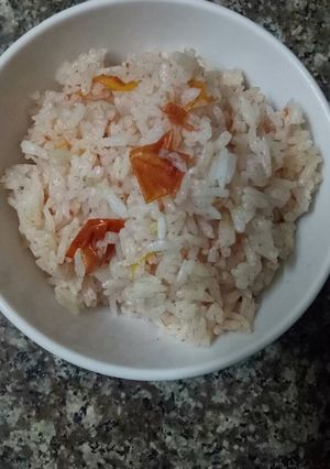 Hình của món Cơm cà chua (whole tomato rice 🍅).