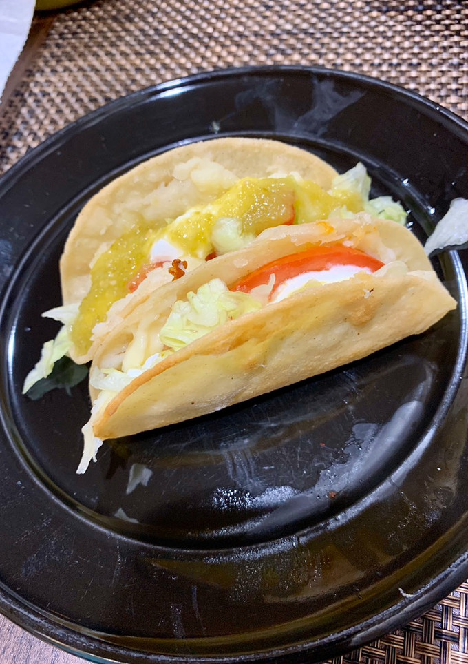 Una foto de Tacos dorados de papa 🌮 🥔