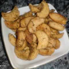 A picture of Namkeen masala kaju.