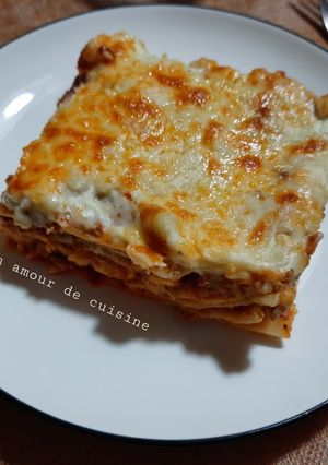 Une photo de Lasagnes à la béchamel🍅🌱🍴