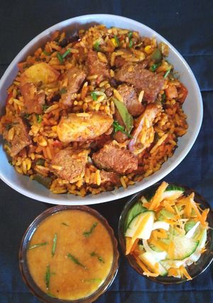 A picture of Beef Breyani.