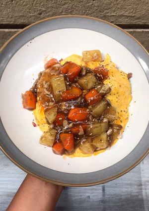 Foto resep •vegetable stir fry in black pepper sauce•