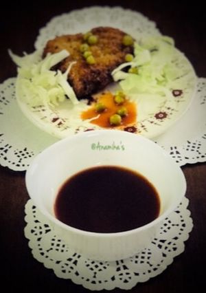 A picture of Japanese TONKATSU Dip/Sauce.