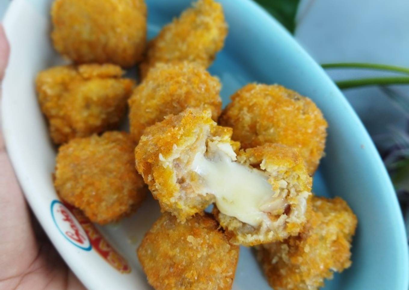 Bola Nugget Ayam Mozarella