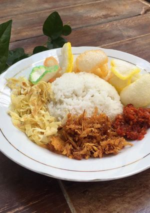 Foto resep Nasi Uduk Magicom Simpel