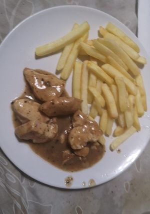 Una foto de Pollo a la cebolla y miel