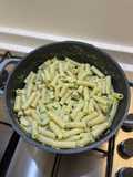 Fideos con salsa de albahaca