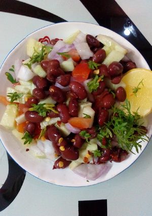 A picture of Bean salad.