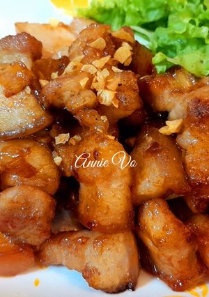 Hình của món Thịt rang cháy cạnh.