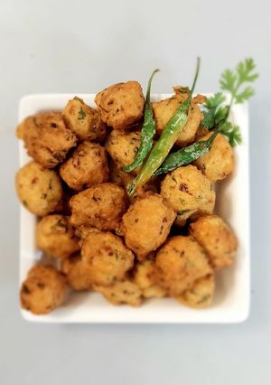 Moong Daal Vada रेसिपी मुख्य फोटो