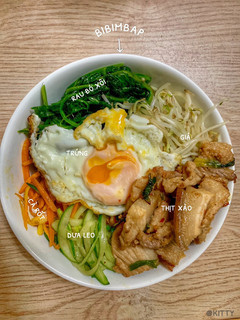 Hình của món Cơm Trộn Hàn Quốc.