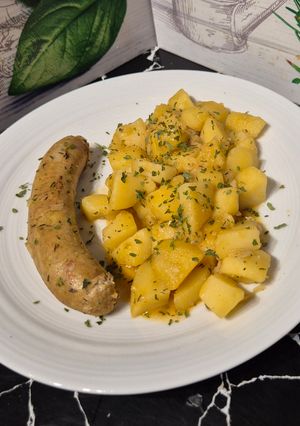 Une photo de Pommes de terre fondantes et saucisses de Toulouse au Cookeo infinity 😀