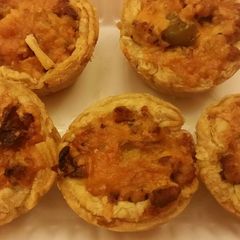 A picture of Puff pastry with chicken.