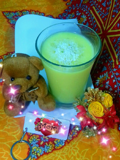 A picture of Special Mango Milk Shake.