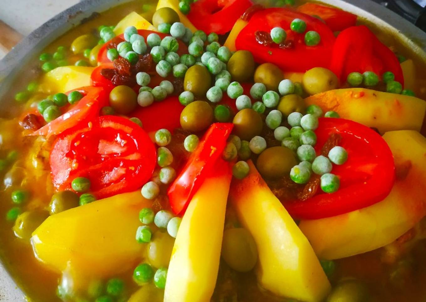 Tajín de pollo con patatas