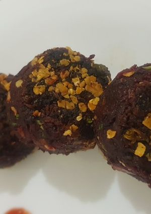 A picture of Healthy Beetroot & Oats Tikki.