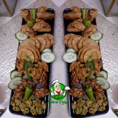 A picture of Pakora Platter.