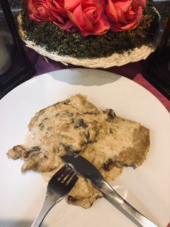 صورة لوصفة بيكاتا لحم بالشامبنيو 🥩