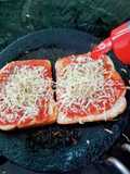 Cheese bread pizza 🍕