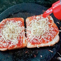 A picture of Cheese bread pizza 🍕.