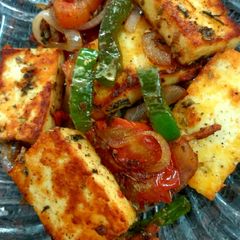 A picture of Paneer Garlic and herbs.
