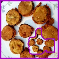 A picture of Eggplant rings+potato rings.