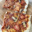 Pizza rapidă pentru 2 persoane