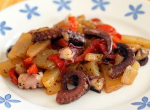 Foto di Polpo con peperoni e patate 🐙